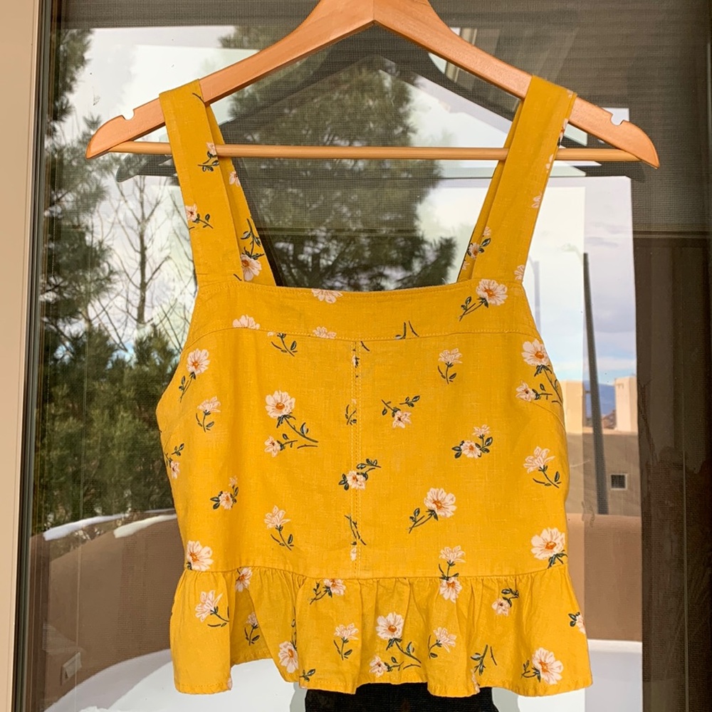 L.A. Hearts yellow top size small